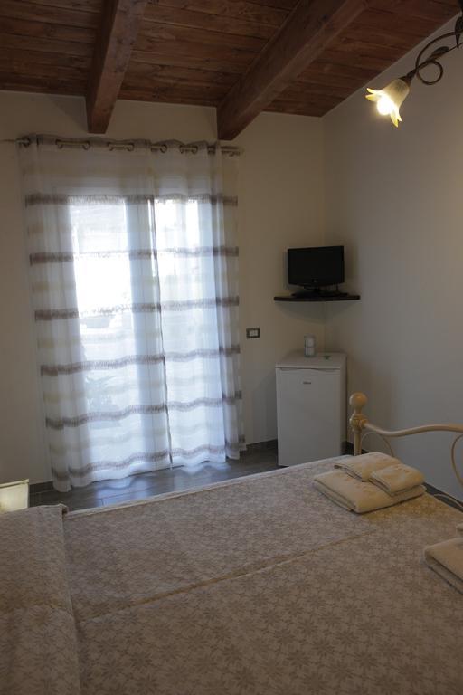 B&B Terre Del Sinis Кабрас Номер фото